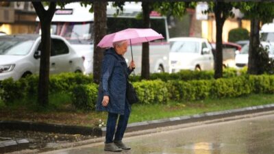 İçişleri Bakanlığı, kuvvetli rüzgar, fırtına, kar, gök gürültülü sağanak nedeniyle