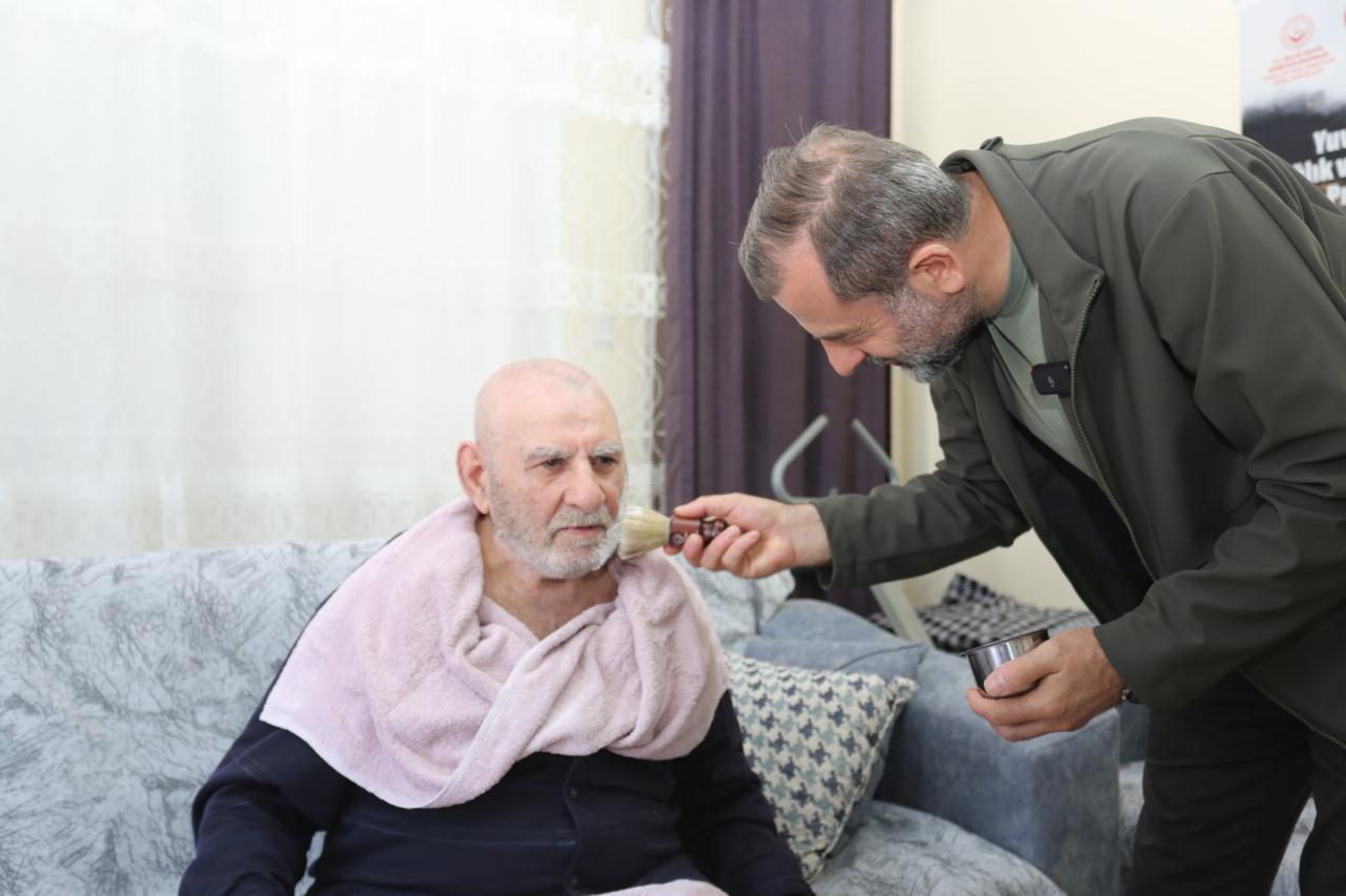 Kurban Bayramı'nı dayanışma ruhuyla karşılayan Gürsu Belediyesi, sosyal destek projeleriyle