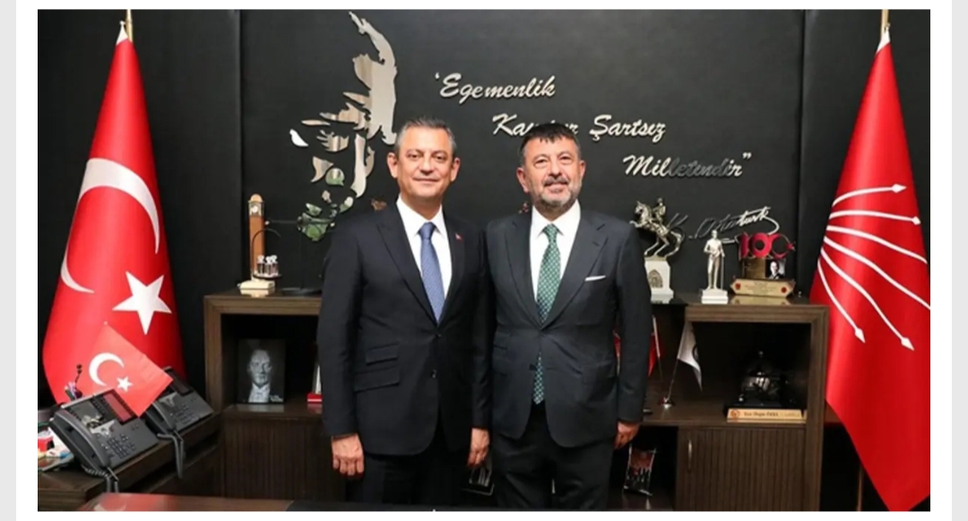 Muhittin Böcek'in ‘Adaylık için 1 milyon euro verdik' itirafı, Özgür