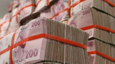 Van’da yaşayan Ahmad Jahangard Takalo, market alışverişi sırasında kartının hata