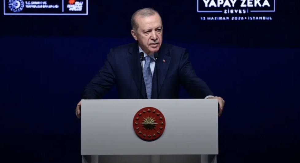 Başkan Erdoğan, Türkiye Yapay Zeka Zirvesi'nde yaptığı açıklamalarda, 'Türkiye'yi yapay