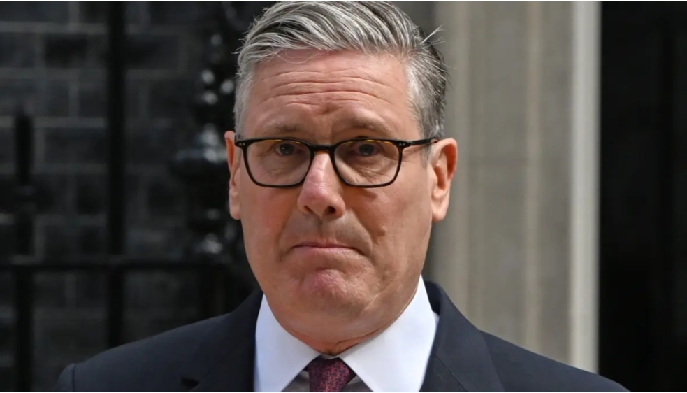 İngiltere Başbakanı Keir Starmer, partisinin kendisini gelecek seçimde lider olarak