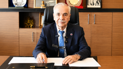 Keşan Belediye Başkanı Mehmet Özcan, Cumhuriyet Halk Partisi'nden istifa etti.