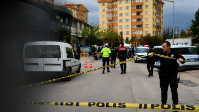 Konya'da kolonya imalatı yapan iki dünür arasındaki husumet kanlı bitti.