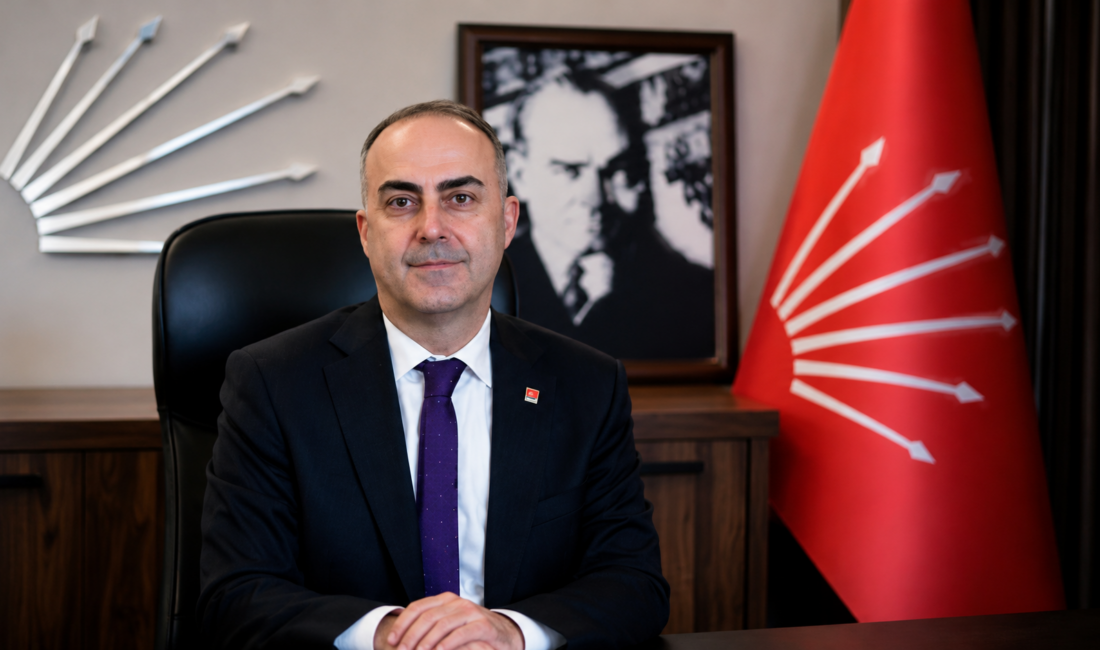 CHP Genel Merkezi'nin aldığı kararla Bursa İl Başkanlığı yönetimi görevden