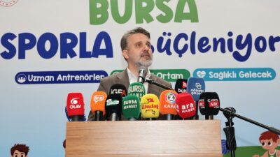 Bursa Büyükşehir Belediyesi öncülüğünde düzenlenen Yaz Spor Okulları ile 30