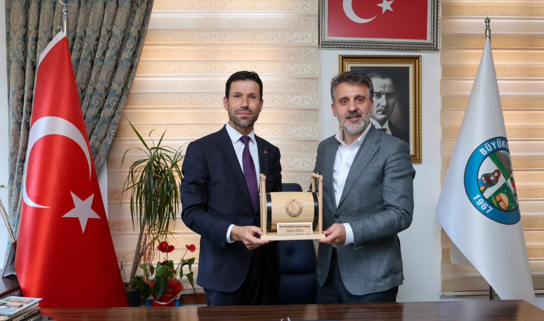 Bursa Büyükşehir Belediyesi Başkan Vekili Şahin Biba, ilçe ziyaretleri kapsamında