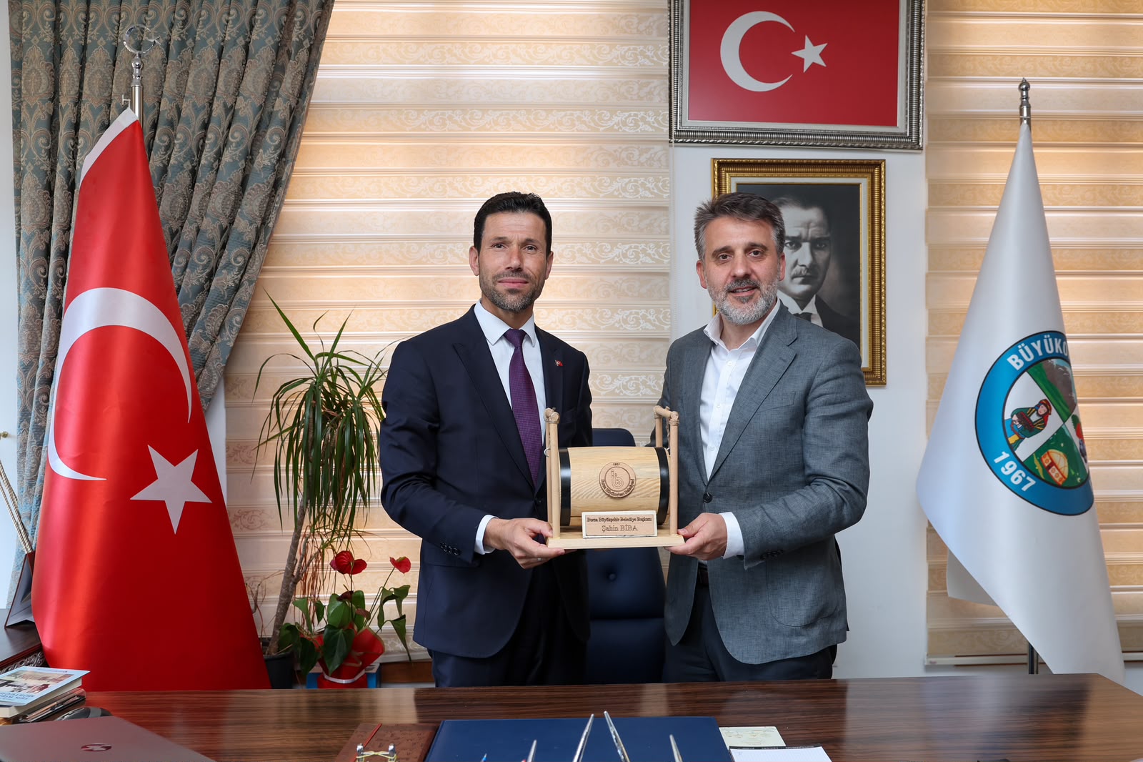 Bursa Büyükşehir Belediyesi Başkan Vekili Şahin Biba, ilçe ziyaretleri kapsamında