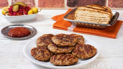 Türkiye’nin en yaygın restoran zincirlerinden biri olan Bursa merkezli Köfteci