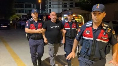 Bursa'nın İnegöl ilçesinde yürütülen uyuşturucu soruşturması kapsamında gözaltına alındıktan sonra
