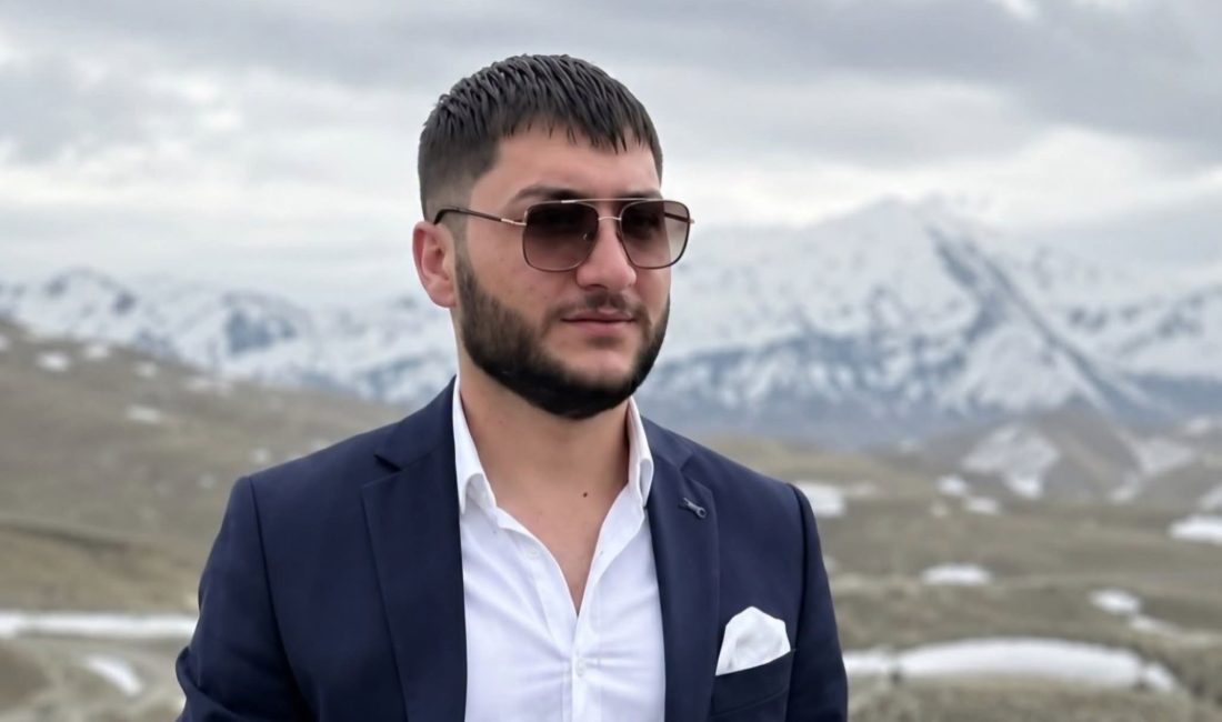 Van'da kız kardeşinin kına gecesinden dönen 24 yaşındaki Savaş Aydın,