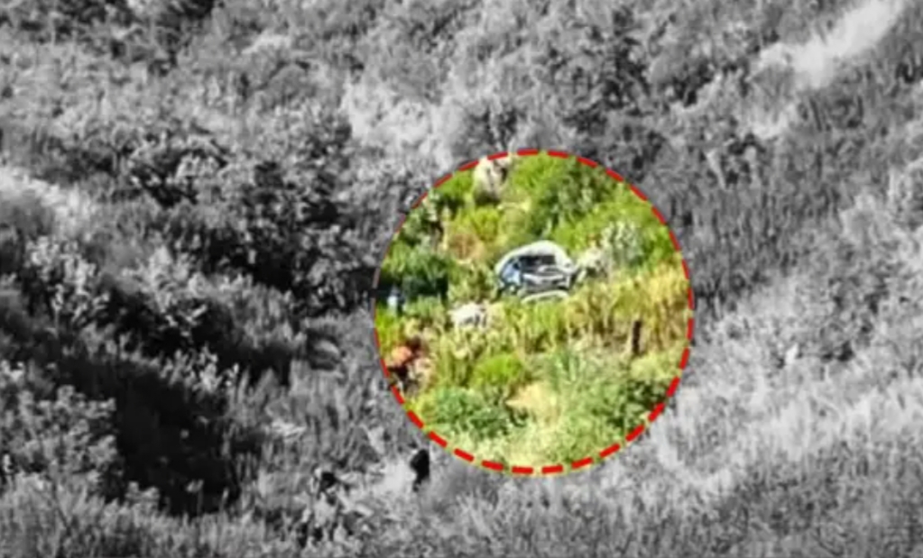 Antalya'da uçuruma yuvarlanan otomobildeki 5 kişi hayatını kaybetti. Kazada yaralanan