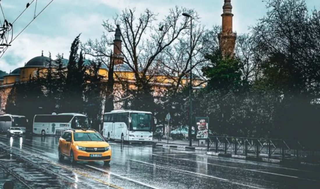 Kentte hafta ortasında 33-34 dereceye kadar yükselmesi beklenen sıcaklıkların cuma