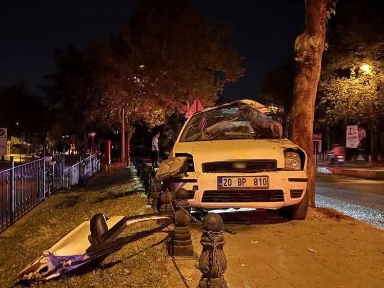 Trafik kazasında yaşamını yitiren 29 yaşındaki Asım Ayyıldız’ın ölüm haberini