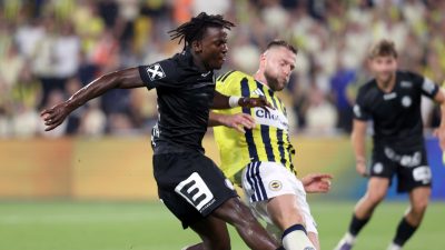 UEFA Şampiyonlar Ligi bileti almak isteyen temsilcimiz Fenerbahçe, üçüncü eleme