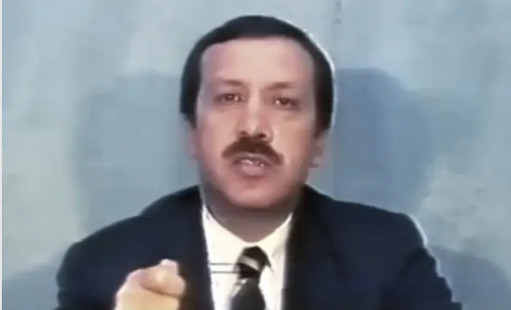 Baba vasiyetiyle gün yüzüne çıkarılan Gemlik TV arşivinden tarihi görüntüler,