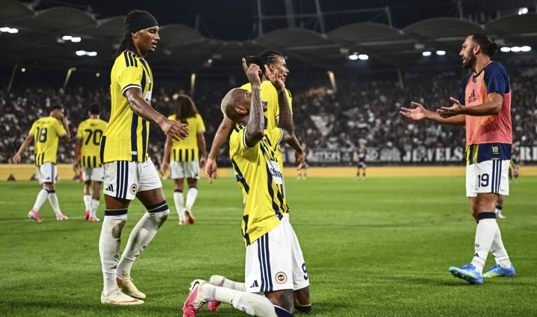 Fenerbahçe, UEFA Şampiyonlar Ligi 3. eleme turu rövanş maçında deplasmanda