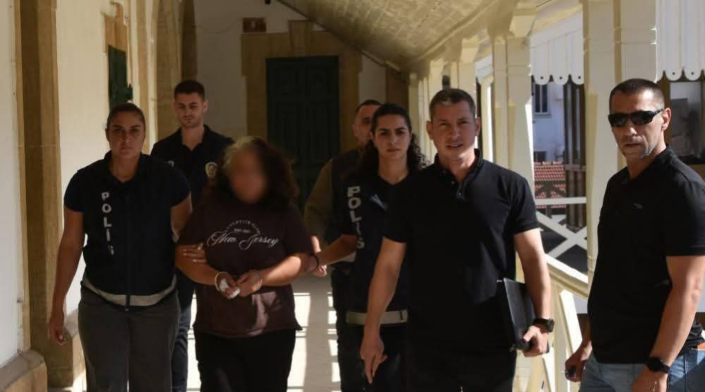 KKTC’nin Alayköy bölgesinde 49 yaşındaki E.T., yatak odasında uyuyan eşi