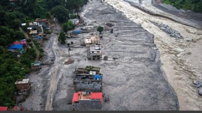 Nepal'in Çin sınırına yakın Rasuwa bölgesinde ve çevresinde meydana gelen