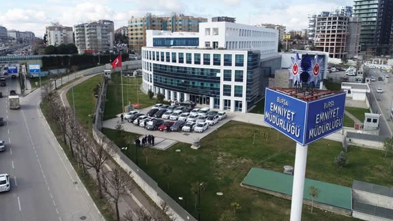 Bursa Emniyet Müdürlüğünde ilçe ve şube müdürlüklerinde kapsamlı görev değişikliği