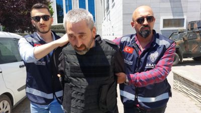 Samsun’un İlkadım ilçesinde berberde tıraş olan kardeşi Barış Kol’u silahla