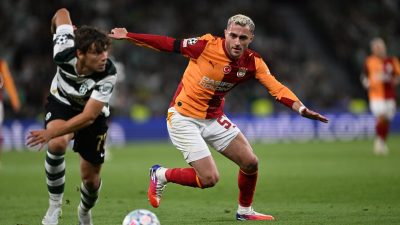 UEFA Şampiyonlar Ligi'nde temsilcimiz Galatasaray, ilk sınavında Portekiz ekibi Sporting'e