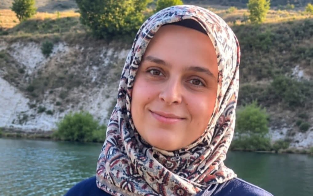 Ablasına umut olmak için karaciğerinden bir parça veren 40 yaşındaki