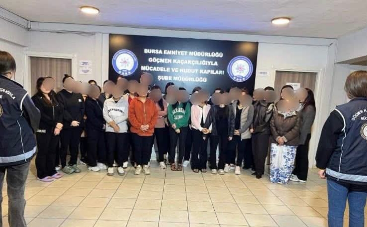 Nilüfer ve Osmangazi’de düzenlenen operasyonlarda 26 kadının vize veya çalışma