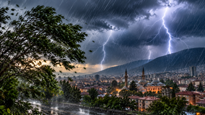 Meteoroloji, Bursa'nın 17 ilçesinin tamamı için gök gürültülü sağanak yağış